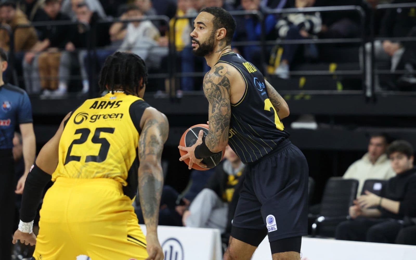 Λύγισε τον Άρη στο θρίλερ των Λιοσίων η ΑΕΚ