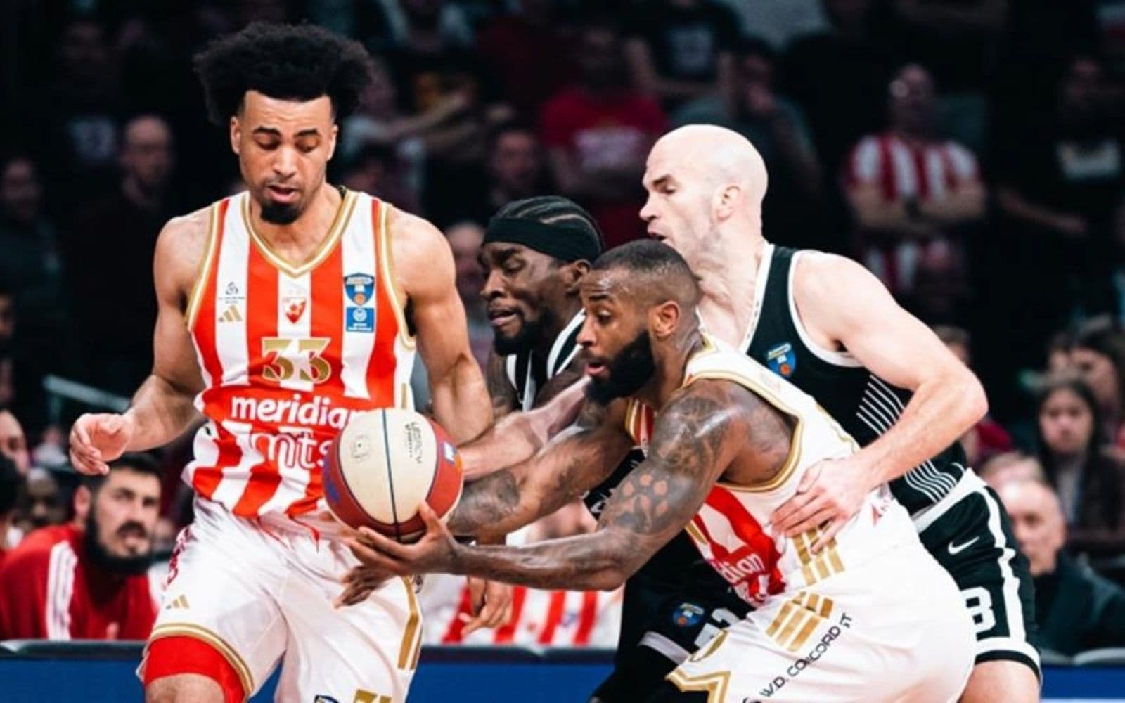 Αδριατική Λίγκα: «Ερυθρόλευκο» το ντέρμπι του Βελιγραδίου σε ένα χορταστικό 100-96