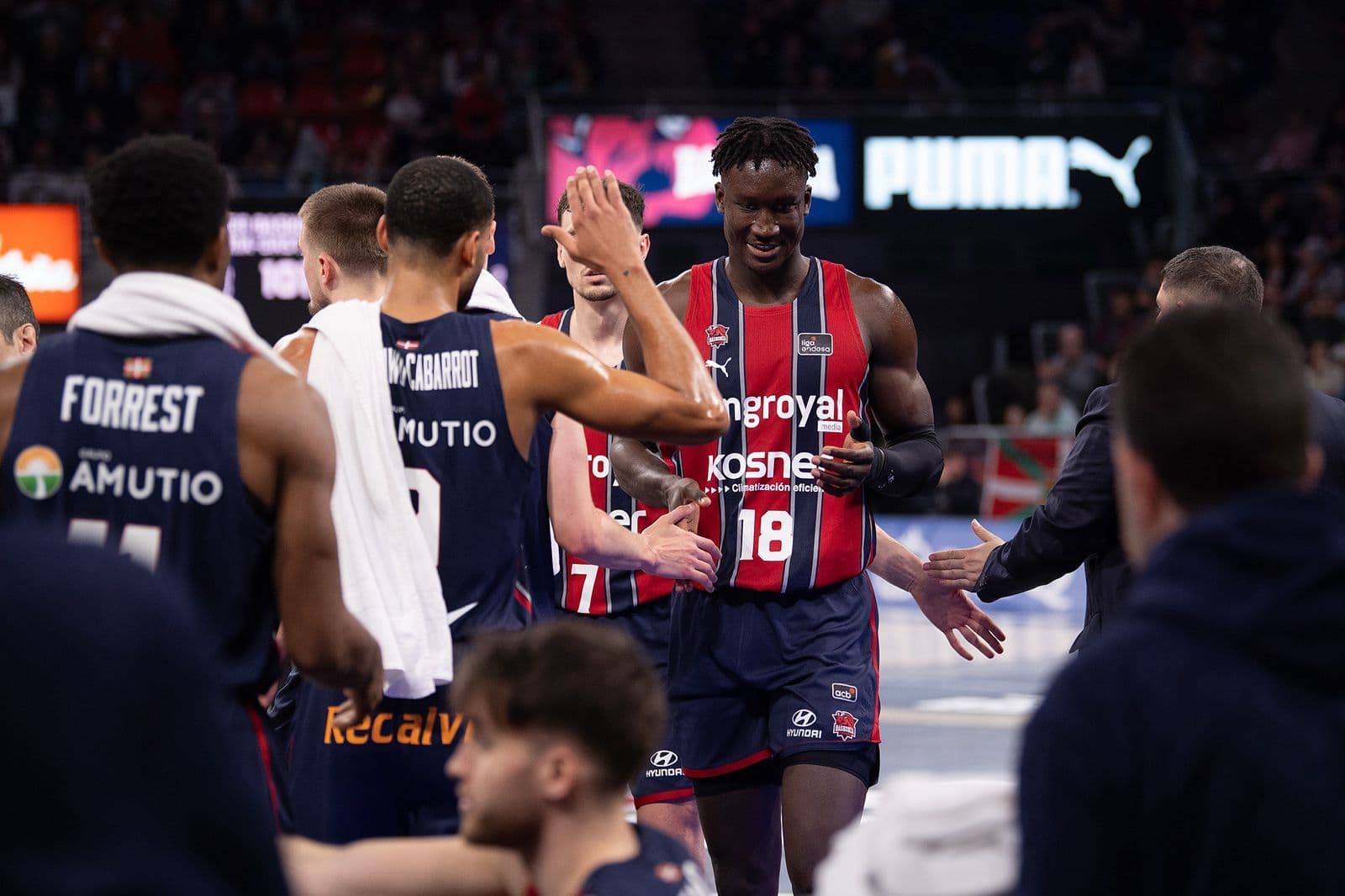 Μπασκόνια: Διέλυσε τη Μανρέσα με 130 πόντους πριν τον Παναθηναϊκό