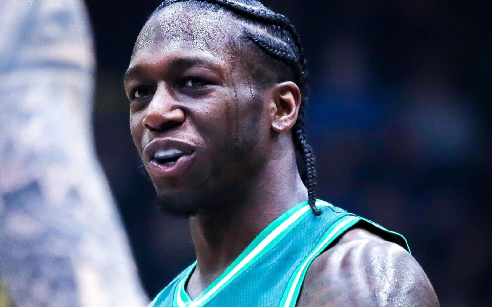 «Καυτός» Ναν και... επαγγελματική νίκη πριν τη «διαβολοβδομάδα»