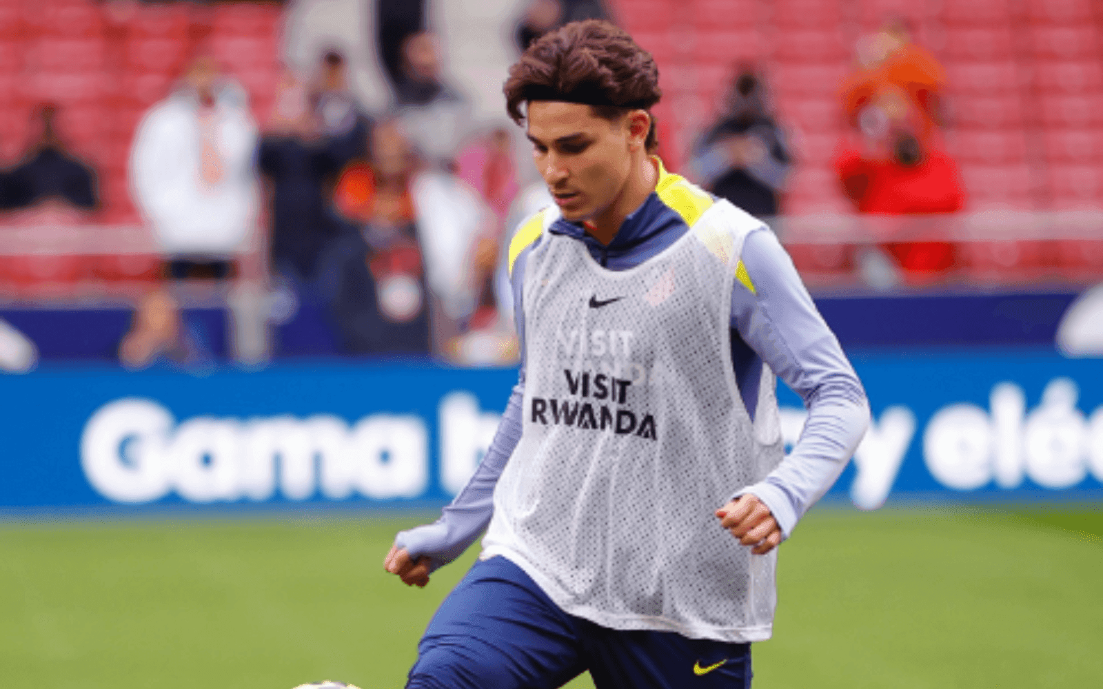 Άρσεναλ, Τσέλσι και Μπαρτσελόνα στο κόλπο για Άλβαρες 