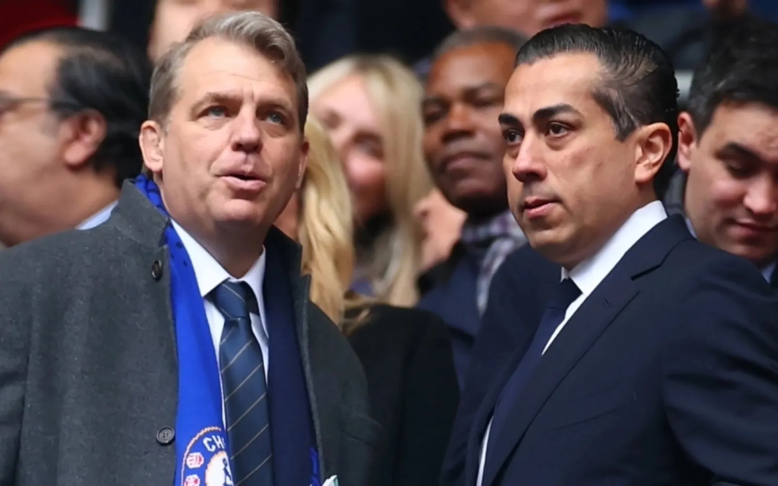 Φίλαθλοι Τσέλσι: «Άντε και γ@@@@ου Εγκμπαλί» 