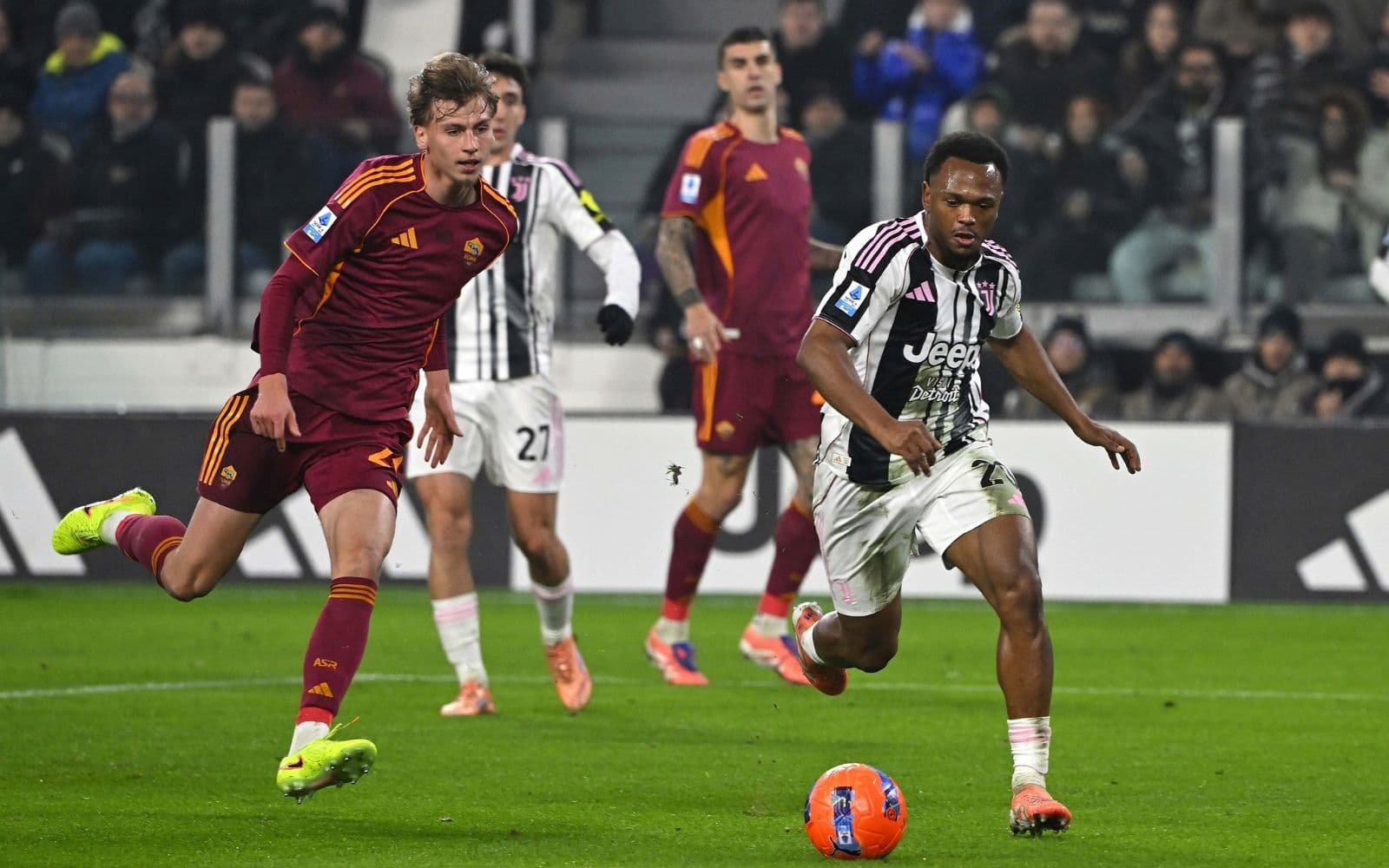 Γιουβέντους Ρόμα 2-1: "Μεγάλη Κυρία" για μεγάλα πραγματα
