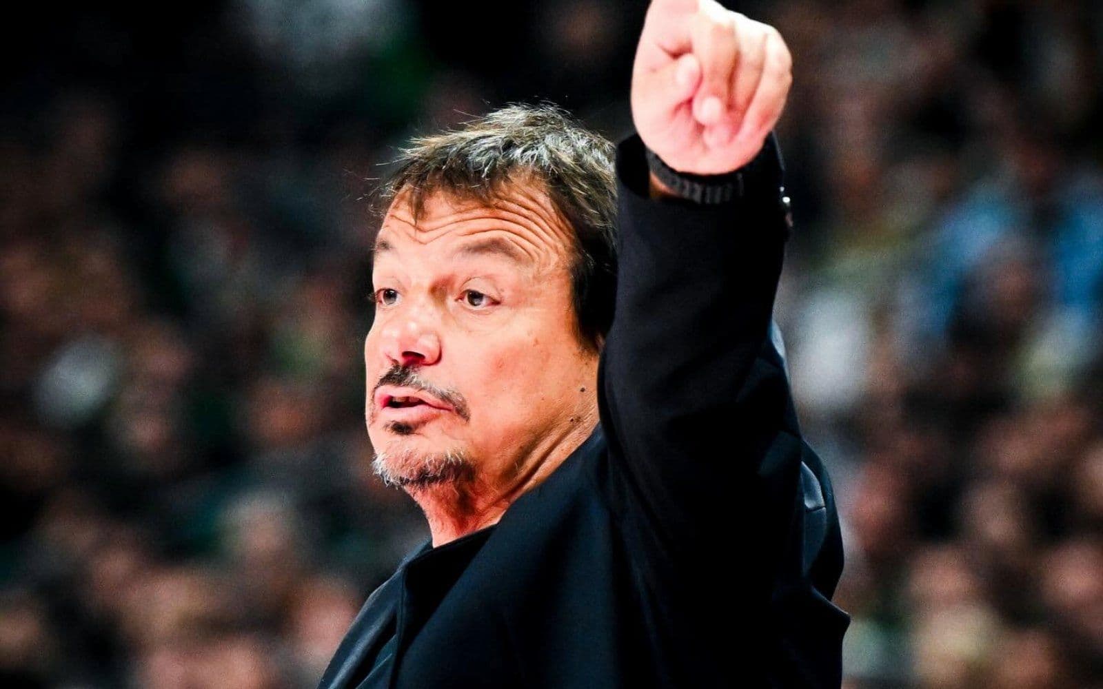 Αταμάν: «Μυθικός ο Ρογκαβόπουλος – Έγραψε ιστορία με τα 12 τρίποντα»