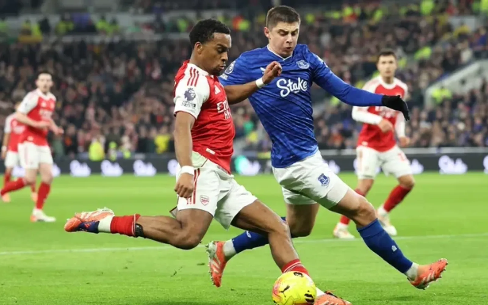 Premier League: Νίκη ανάσας για την Άρσεναλ - Τρίποντα και η Λίβερπουλ στο ντέρμπι της αγωνιστικής