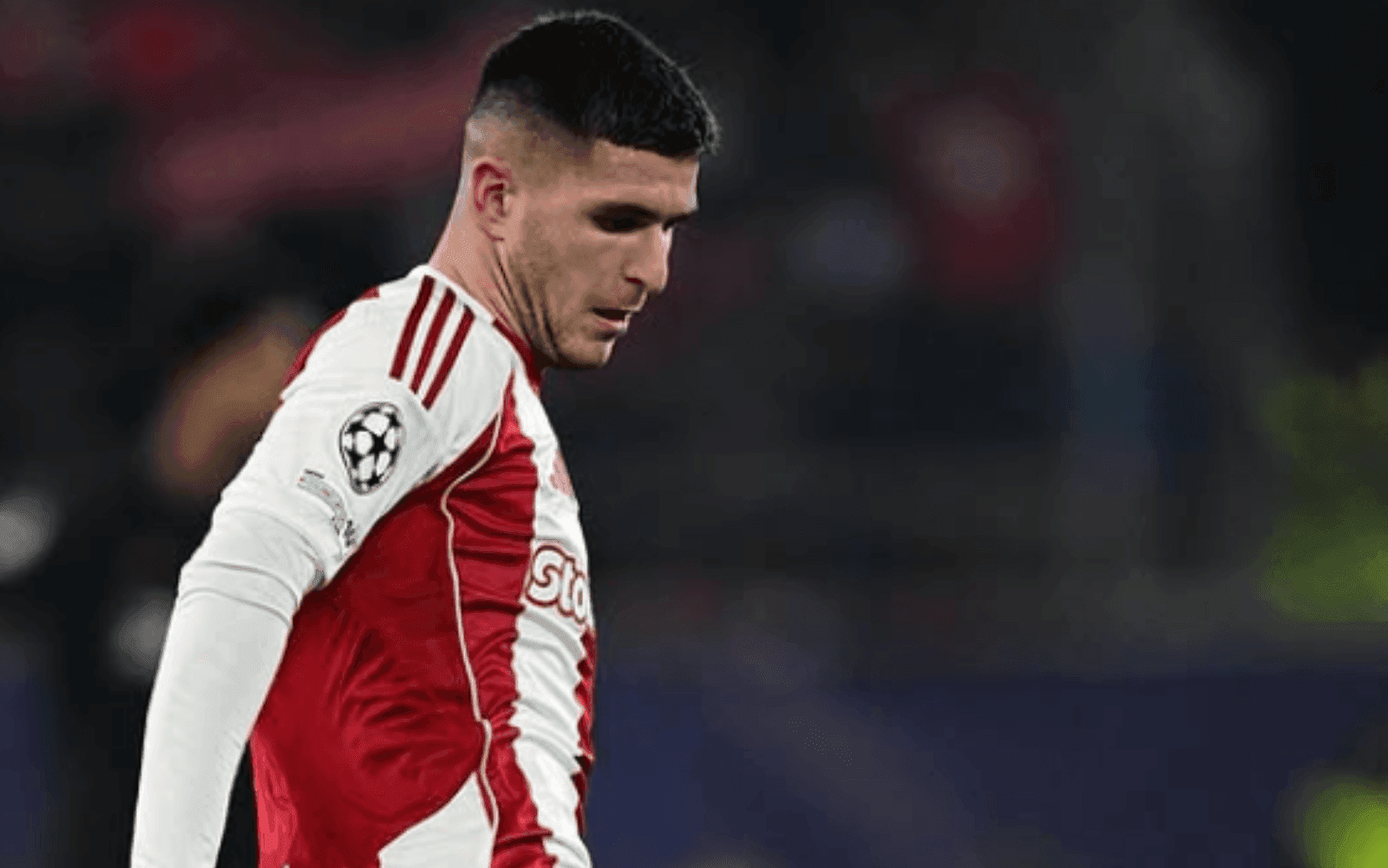 Ολυμπιακός : Με Πιρόλα η αποστολή , έξω ο Κλέιτον και ο Ροντινέι