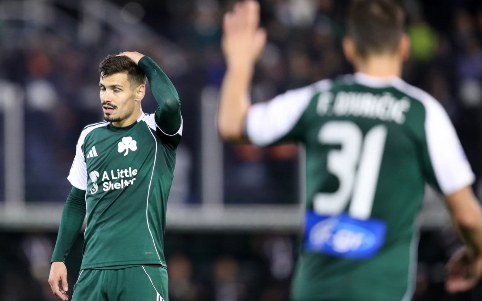 Παναθηναϊκός: Ο Μπενίτεθ αποφασίζει για Ντέσερς ή Πάντοβιτς ενόψει Πλζεν