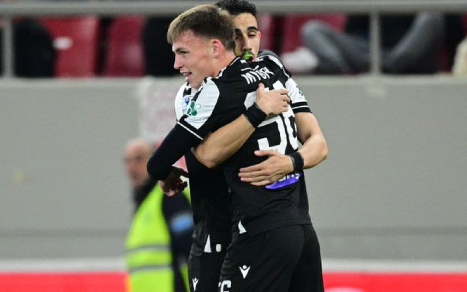 Ολυμπιακός - ΠΑΟΚ 0-2: Ο "Σφαιράτος" ΠΑΟΚ κλείδωσε την πρόκριση από το 15ο λεπτό